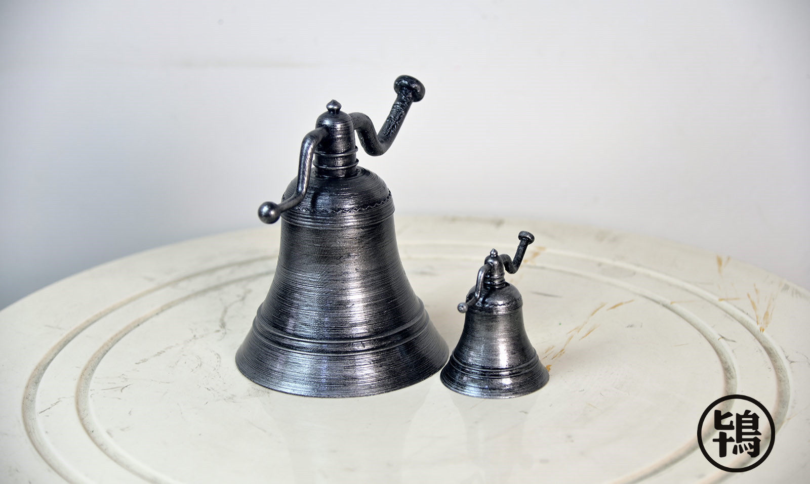 جرس استدعاء الصياد من لعبة بلي - مراجعة Bloodborne Cosplay Prop وسعره