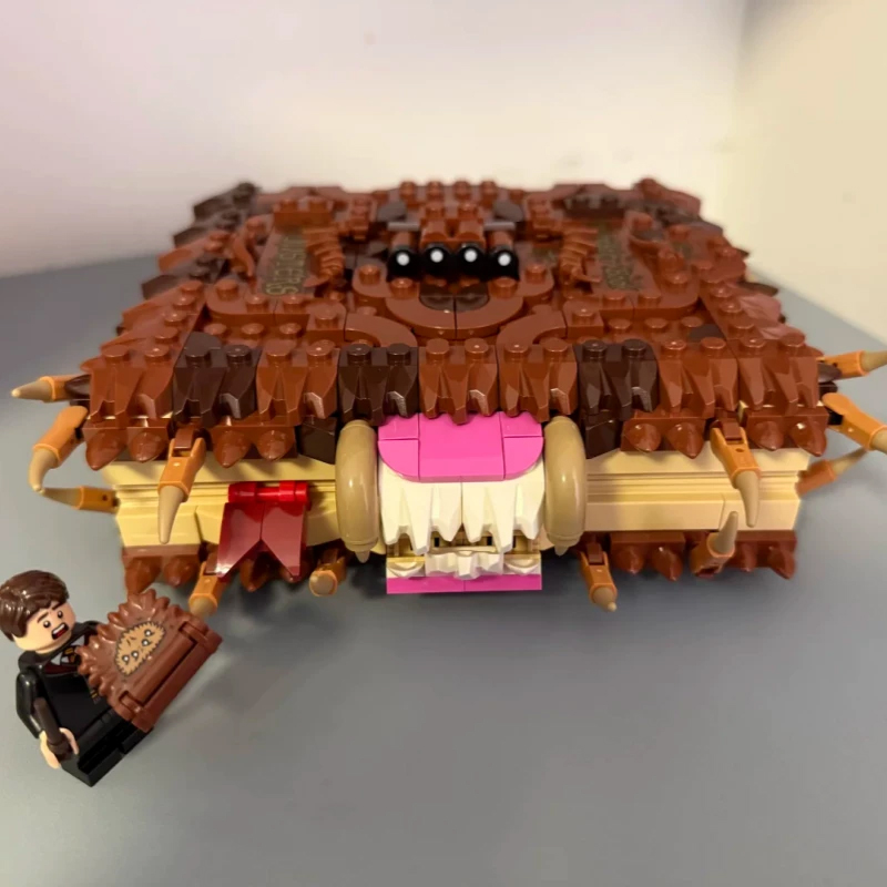 652 قطعة مكعبات بناء نموذج قدر - مراجعة Cosplay Prop Building وسعره