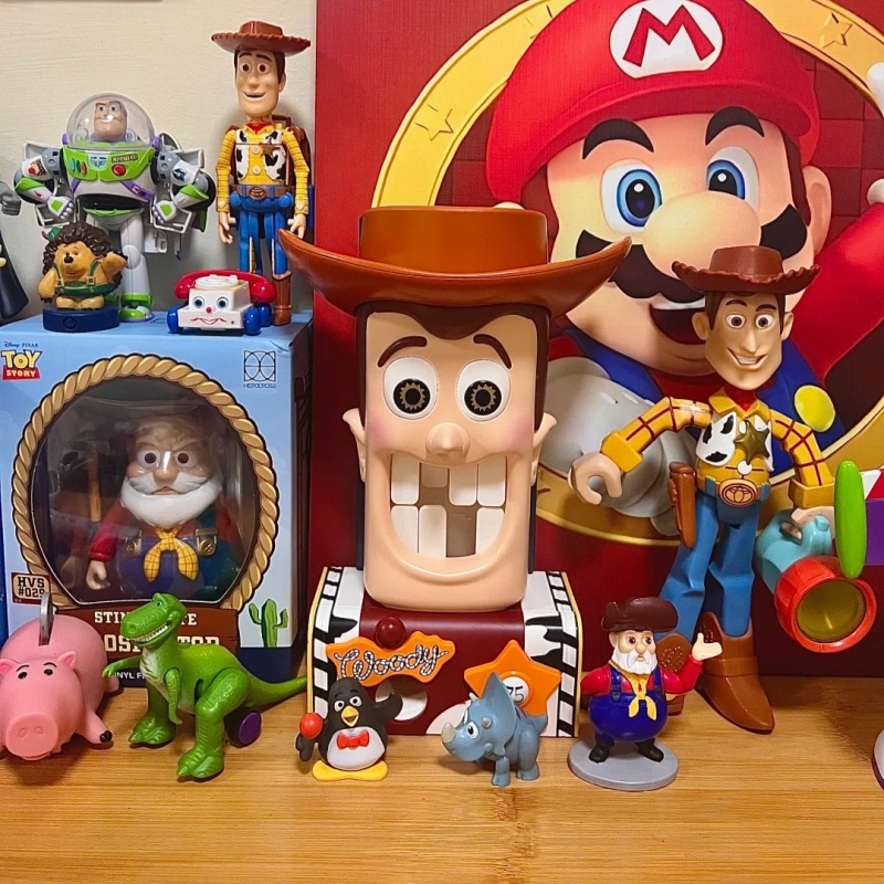 لعبة تركيب جديدة على شكل وودي  - مراجعة Cosplay Prop Building وسعره
