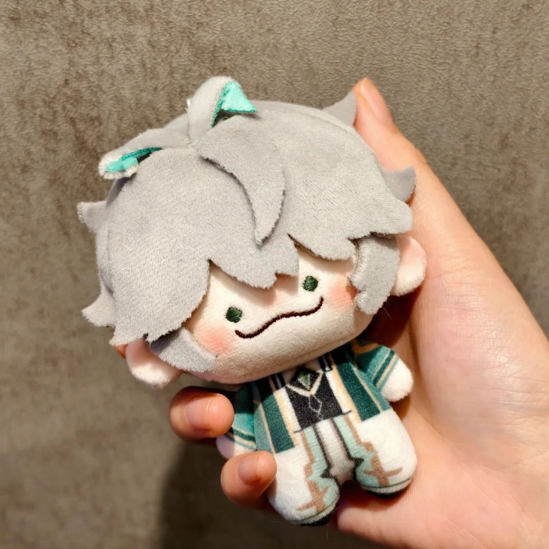 دمية محشوة لشخصية ألهيثام من أ - مراجعة Cosplay Plushie Prop وسعره